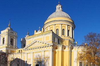 Основание Александро-Невского монастыря Петром Великим и превращение его в центр духовной жизни Санкт-Петербурга